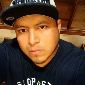 Meet your Posher, Carlos